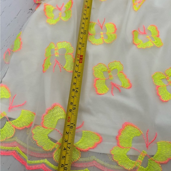 Adorable butterflies girl top - Picture 4 of 4